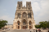 探秘法国圣母百花大教堂的历史和文化